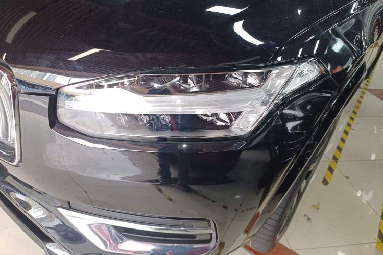 Used Volvo XC90 2021 B5 SmartDrive Luxury Edition 7 Seats Left Front Headlight