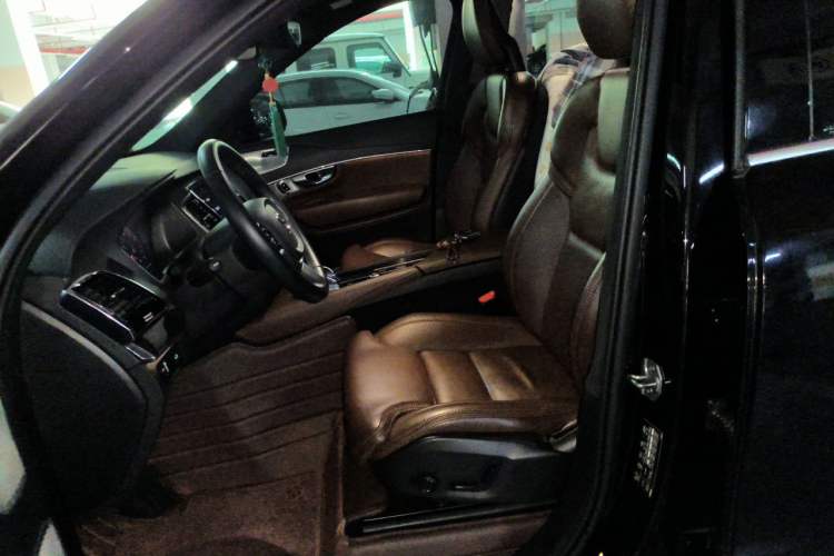 Used Volvo XC90 2021 B6 Zhiyi Luxury Edition 7-Seater Left Front Seat