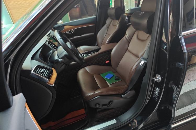 Used Volvo XC90 2021 B6 Zhiyi Luxury Edition 7-Seater Left Front Seat
