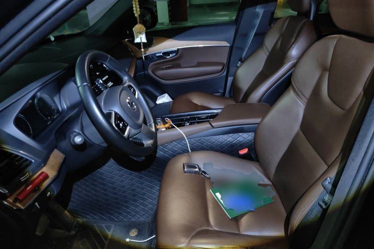 Used Volvo XC90 2021 B5 SmartDrive Luxury Edition 7 Seats Left Front Seat