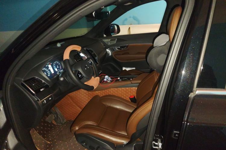 Used Volvo XC90 2021 B6 Luxury Smart Edition 7-Seater Left Front Seat