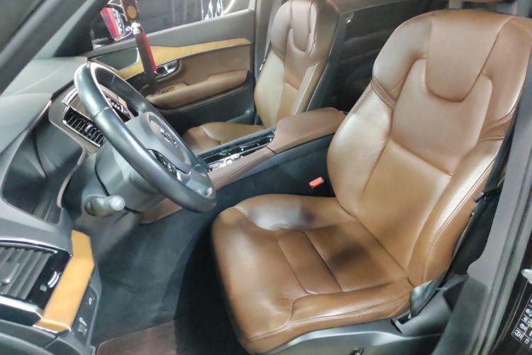 Used Volvo XC90 2021 B6 Zhiyi Luxury Edition 7-Seater Left Front Seat