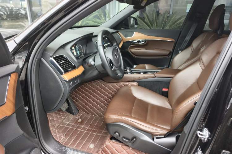 Used Volvo XC90 2021 B6 Zhiyi Luxury Edition 7-Seater Left Front Seat
