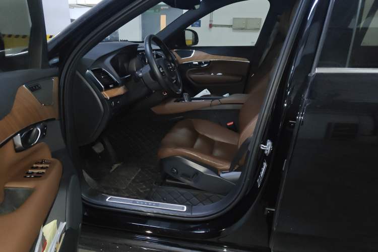 Used Volvo XC90 2021 B6 Zhiyi Luxury Edition 7-Seater Left Front Seat