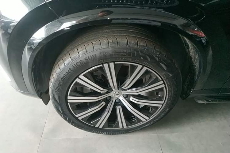 Used Volvo XC90 2021 B6 Zhiyi Luxury Edition 7-Seater Left Front Wheel Hub