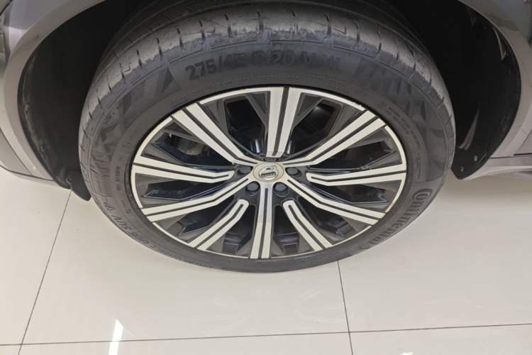 Used Volvo XC90 2021 B6 Zhiyi Luxury Edition 7-Seater Left Front Wheel Hub