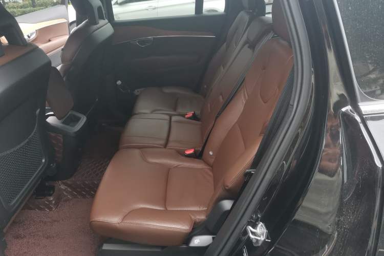 Used Volvo XC90 2021 B5 SmartDrive Luxury Edition 5-seater Left Rear Seat