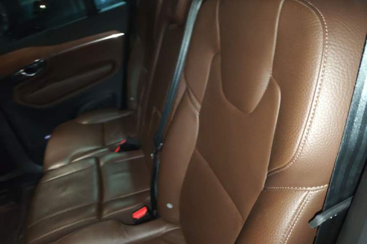 Used Volvo XC90 2021 B6 Zhiyi Luxury Edition 7-Seater Left Rear Seat
