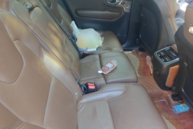 Used Volvo XC90 2021 B6 Luxury Smart Edition 7-Seater Left Rear Seat