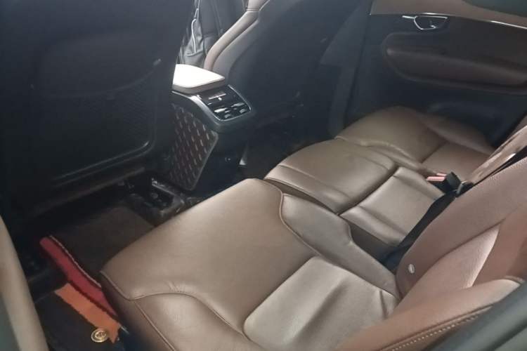 Used Volvo XC90 2021 B6 Zhiyi Luxury Edition 7-Seater Left Rear Seat
