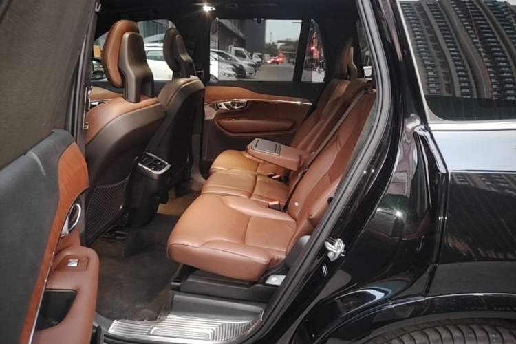 Used Volvo XC90 2021 B6 Zhiyi Luxury Edition 7-Seater Left Rear Seat