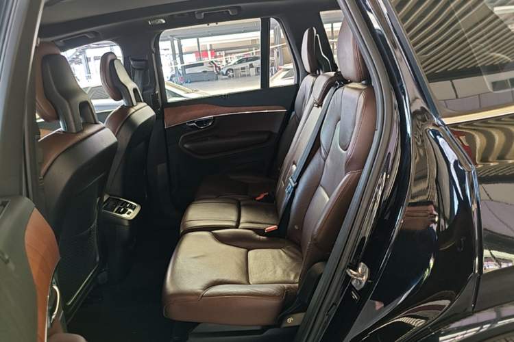 Used Volvo XC90 2021 B6 Zhiyi Luxury Edition 7-Seater Left Rear Seat