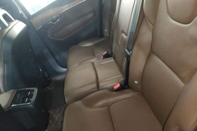 Used Volvo XC90 2021 B5 SmartDrive Luxury Edition 5-seater Left Rear Seat