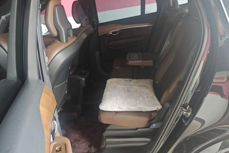 Used Volvo XC90 2021 B5 SmartDrive Luxury Edition 5-seater Left Rear Seat