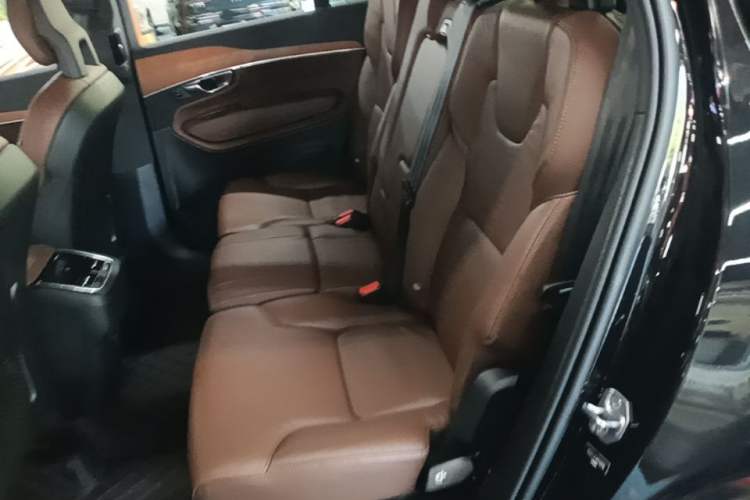 Used Volvo XC90 2021 B5 SmartDrive Luxury Edition 7 Seats Left Rear Seat
