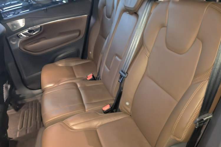 Used Volvo XC90 2021 B6 Luxury Smart Edition 7-Seater Left Rear Seat