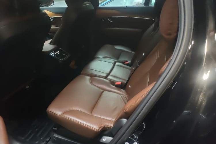 Used Volvo XC90 2021 B6 Zhiyi Luxury Edition 7-Seater Left Rear Seat
