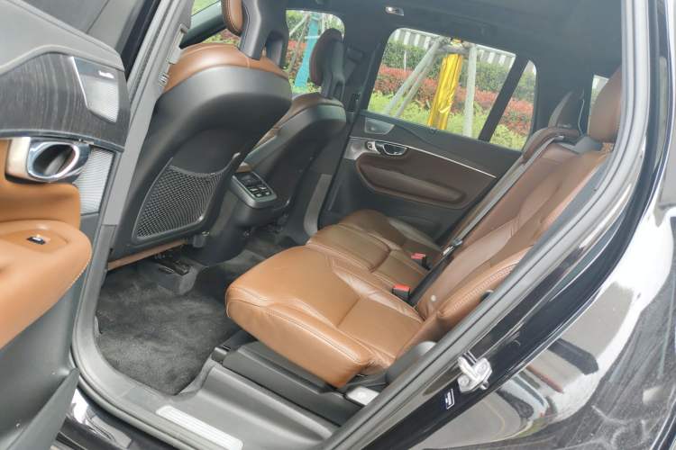 Used Volvo XC90 2021 B6 Luxury Smart Edition 7-Seater Left Rear Seat