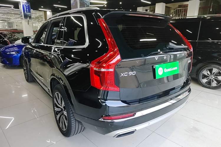 Used Volvo XC90 2021 B5 SmartDrive Luxury Edition 5-seater Rear Left 45 Deg