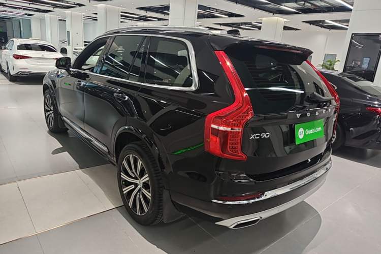 Used Volvo XC90 2021 B6 Zhiyi Luxury Edition 7-Seater Rear Left 45 Deg