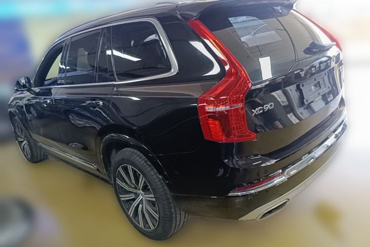 Used Volvo XC90 2021 B5 SmartDrive Luxury Edition 5-seater Rear Left 45 Deg