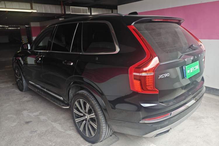 Used Volvo XC90 2021 B5 SmartDrive Luxury Edition 5-seater Rear Left 45 Deg