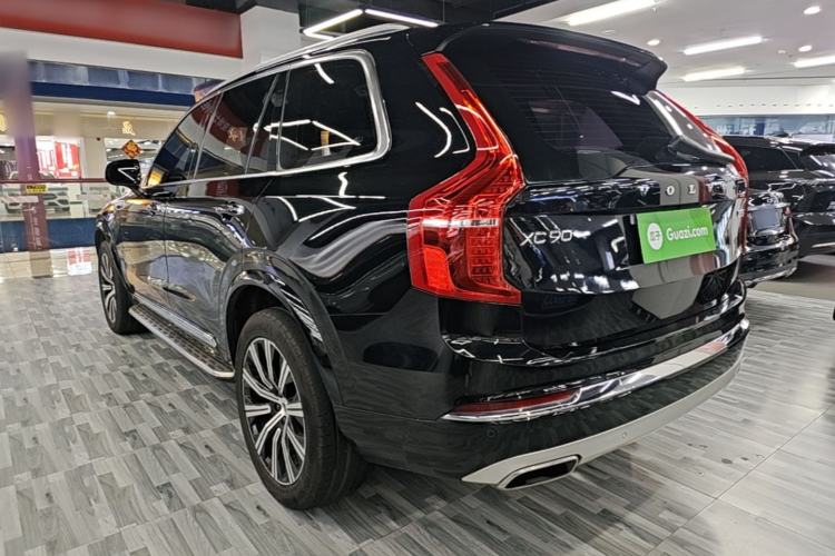Used Volvo XC90 2021 B5 SmartDrive Luxury Edition 5-seater Rear Left 45 Deg