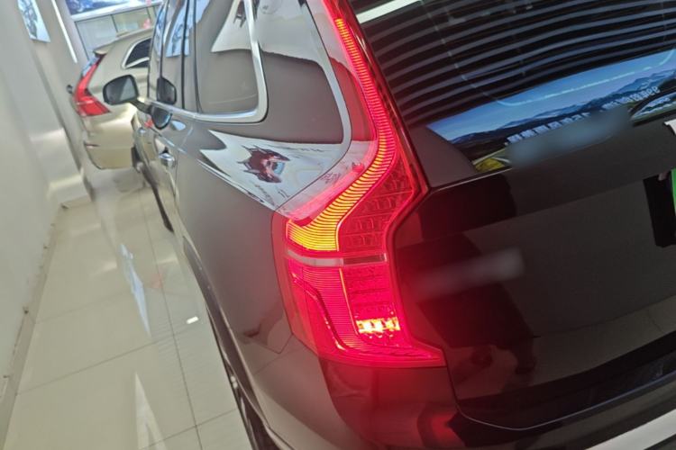 Used Volvo XC90 2021 B6 Zhiyi Luxury Edition 7-Seater Rear Left 45 Deg