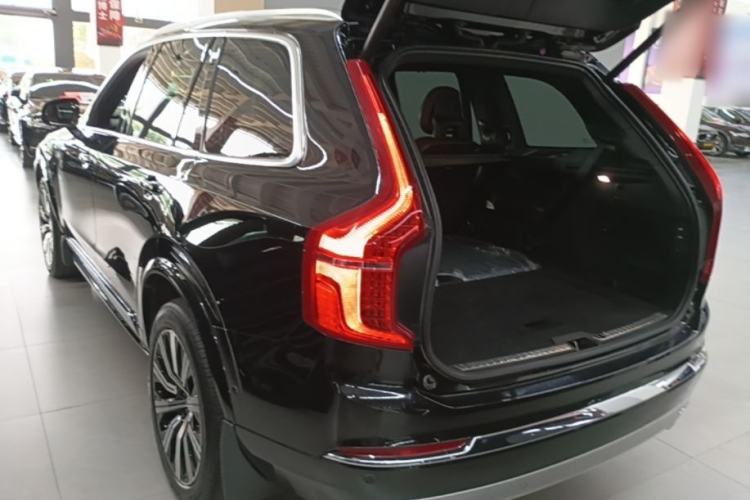 Used Volvo XC90 2021 B6 Luxury Smart Edition 7-Seater Rear Left 45 Deg
