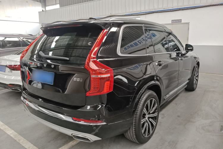 Used Volvo XC90 2021 B5 SmartDrive Luxury Edition 5-seater Rear Right 45 Deg