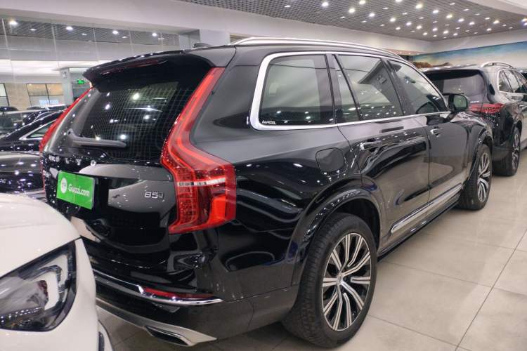 Used Volvo XC90 2021 B5 SmartDrive Luxury Edition 5-seater Rear Right 45 Deg