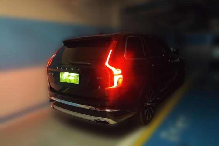 Used Volvo XC90 2021 B6 Luxury Smart Edition 7-Seater Rear Right 45 Deg