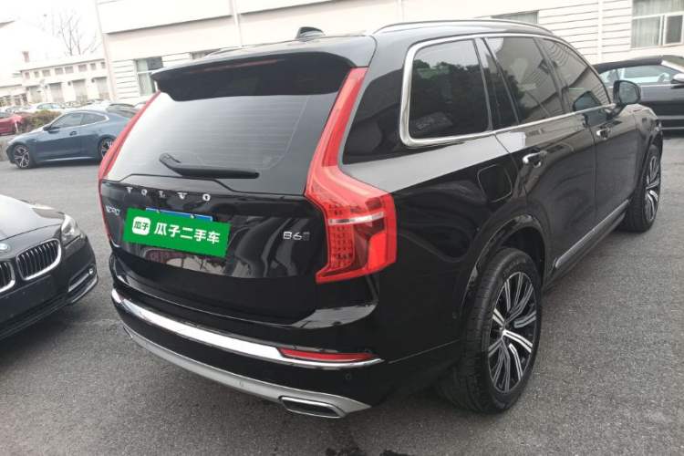 Used Volvo XC90 2021 B6 Luxury Smart Edition 7-Seater Rear Right 45 Deg