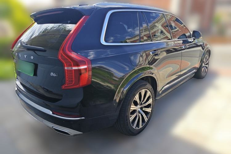 Used Volvo XC90 2021 B6 Luxury Smart Edition 7-Seater Rear Right 45 Deg