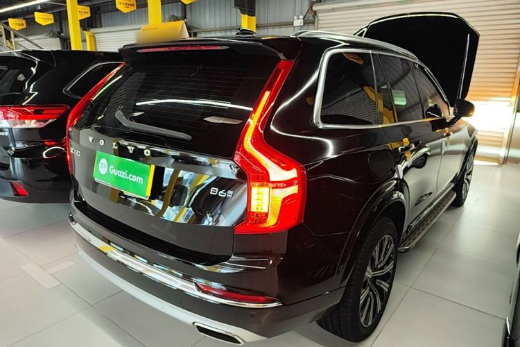 Used Volvo XC90 2021 B6 Luxury Smart Edition 7-Seater Rear Right 45 Deg