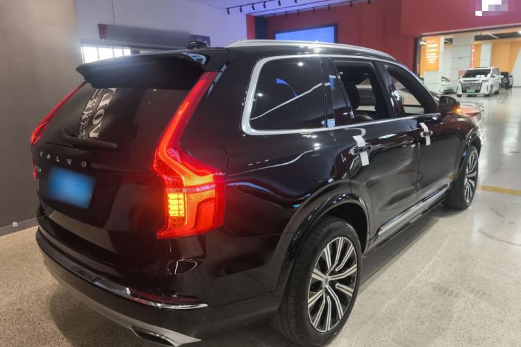 Used Volvo XC90 2021 B5 SmartDrive Luxury Edition 5-seater Rear Right 45 Deg
