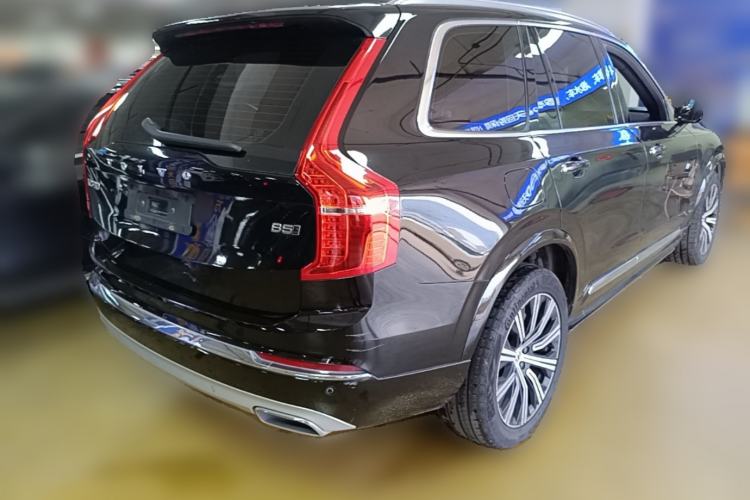 Used Volvo XC90 2021 B5 SmartDrive Luxury Edition 5-seater Rear Right 45 Deg