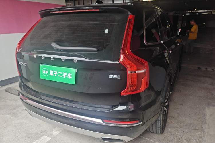 Used Volvo XC90 2021 B5 SmartDrive Luxury Edition 5-seater Rear Right 45 Deg