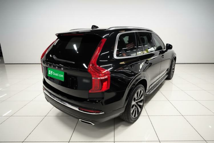 Used Volvo XC90 2021 B5 SmartDrive Luxury Edition 5-seater Rear Right 45 Deg