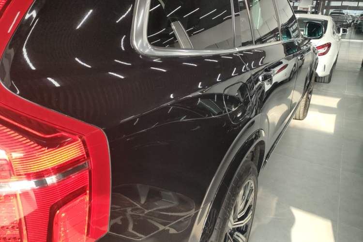 Used Volvo XC90 2021 B5 SmartDrive Luxury Edition 5-seater Rear Right 45 Deg