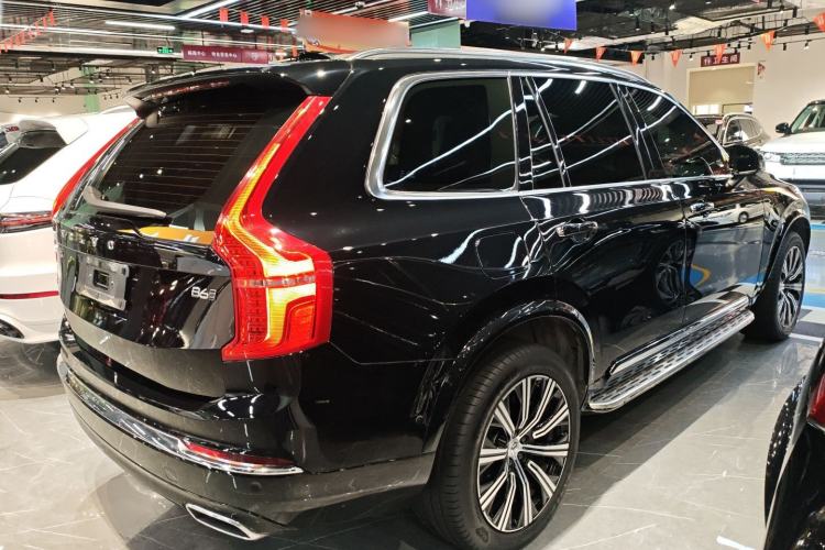 Used Volvo XC90 2021 B6 Luxury Smart Edition 7-Seater Rear Right 45 Deg