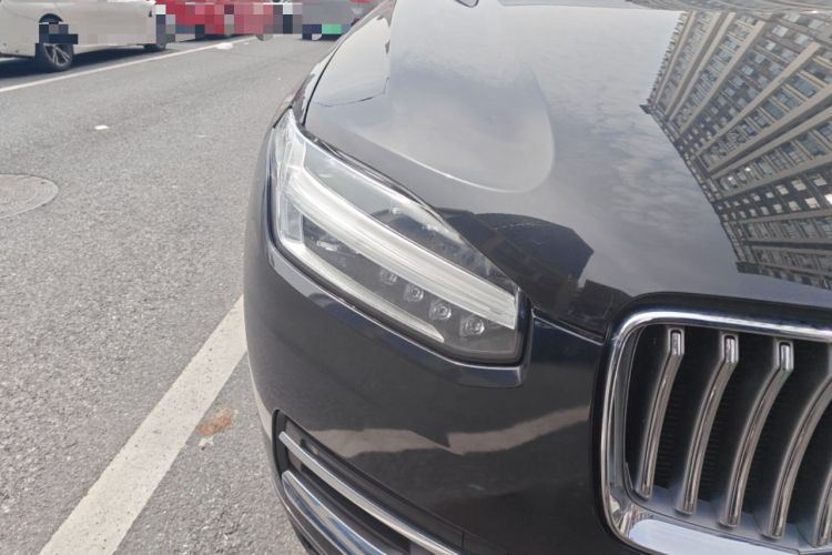 Used Volvo XC90 2021 B5 SmartDrive Luxury Edition 5-seater Right Front Headlight
