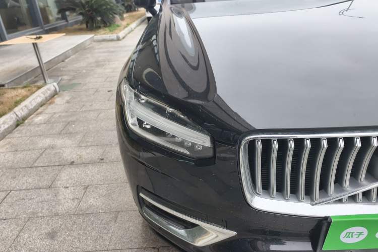 Used Volvo XC90 2021 B6 Zhiyi Luxury Edition 7-Seater Right Front Headlight