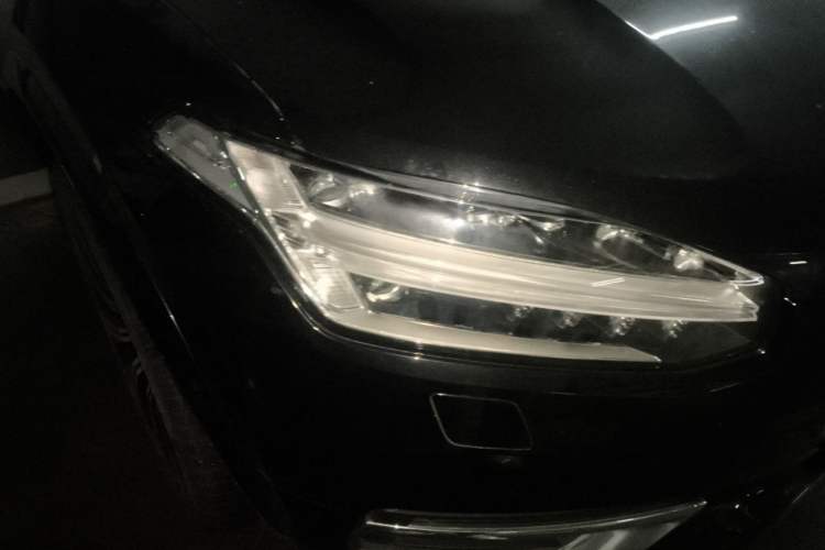 Used Volvo XC90 2021 B6 Zhiyi Luxury Edition 7-Seater Right Front Headlight