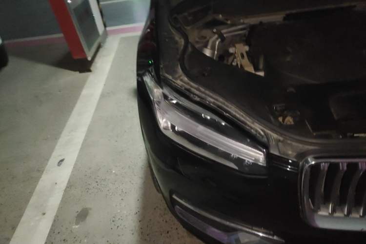 Used Volvo XC90 2021 B6 Zhiyi Sport Edition 7-Seater Right Front Headlight