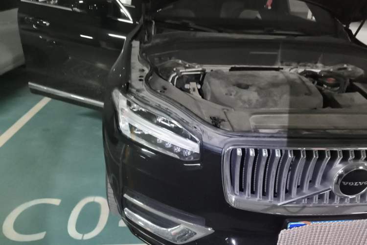 Used Volvo XC90 2021 B6 Zhiyi Luxury Edition 7-Seater Right Front Headlight