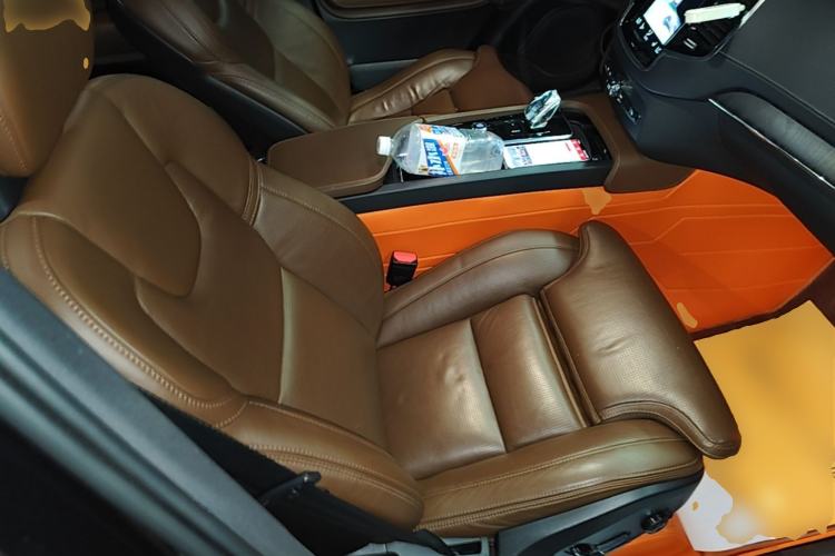 Used Volvo XC90 2021 B6 Luxury Smart Edition 7-Seater Right Front Seat
