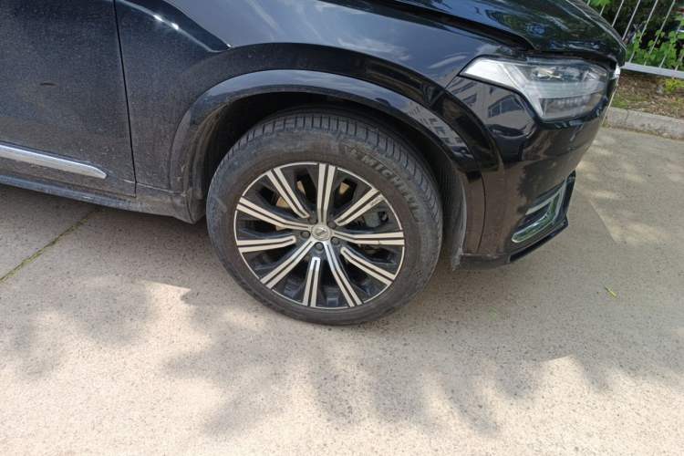 Used Volvo XC90 2021 B6 Zhiyi Luxury Edition 7-Seater Right Front Wheel Hub