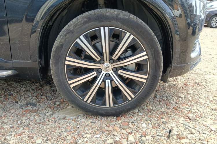 Used Volvo XC90 2021 B6 Zhiyi Luxury Edition 7-Seater Right Front Wheel Hub