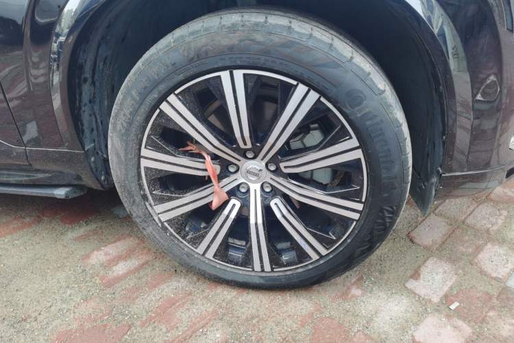 Used Volvo XC90 2021 B6 Zhiyi Luxury Edition 7-Seater Right Front Wheel Hub